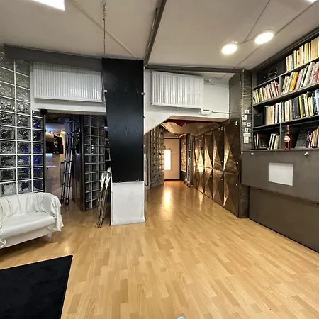 Athens Centre Diamond-2